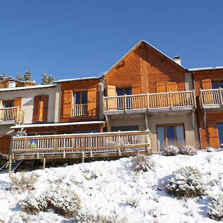 安琪莉小木屋旅馆 Bolquere Pyrenees 2000 外观 照片