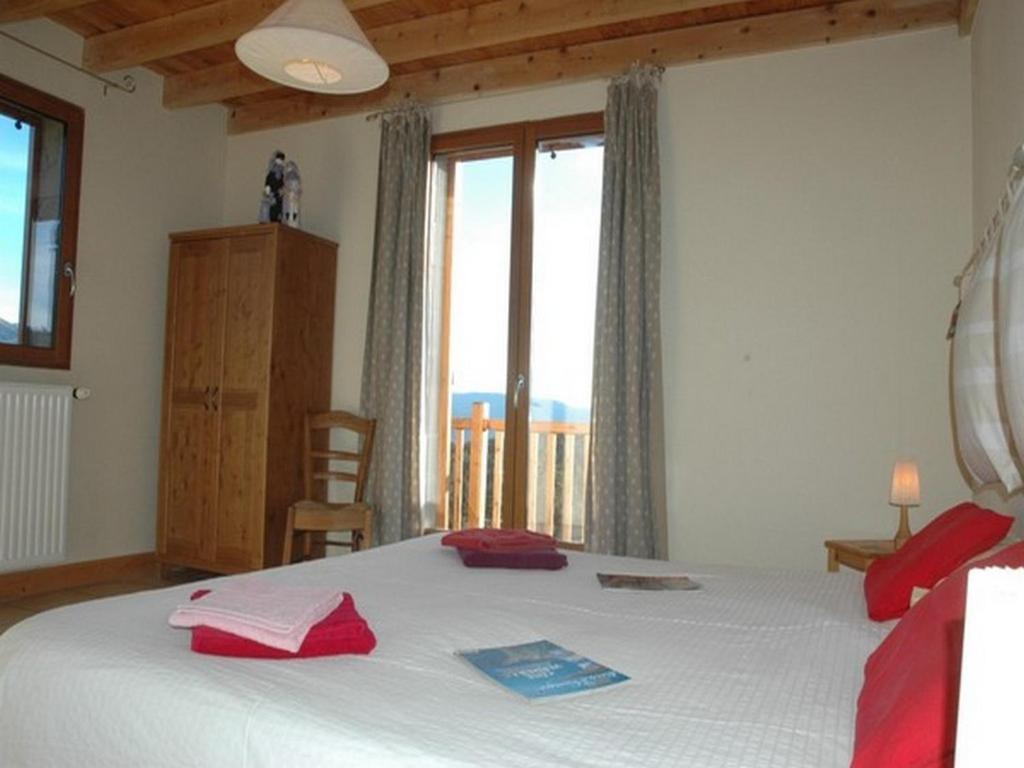安琪莉小木屋旅馆 Bolquere Pyrenees 2000 外观 照片